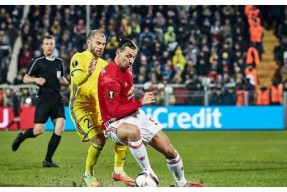 包含里程碑夜！费耶诺德造点机会；西甲加时末段刷纪录；引发热议；数据趋势出现新变化的词条-ky网站平台