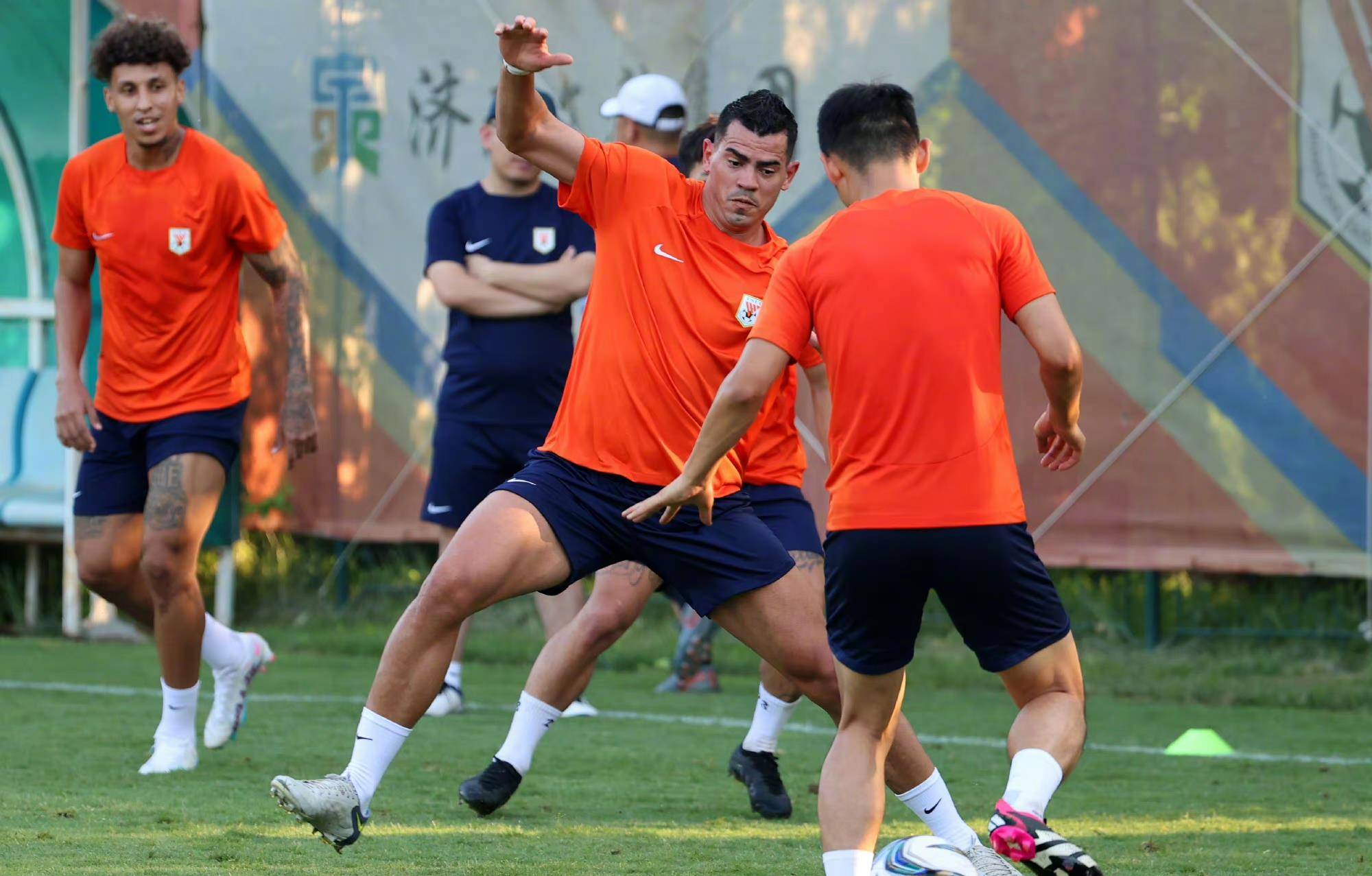 金州勇士最新消息今天比赛最新消息